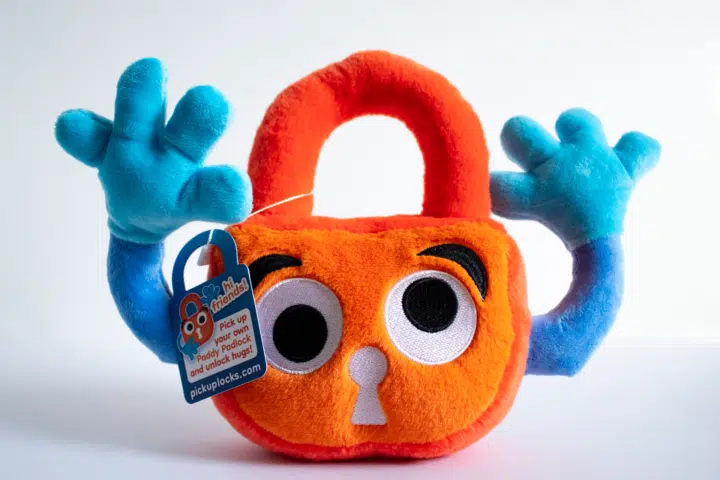 Paddy Padlock Paddy the padlock plushie waves and says hi!