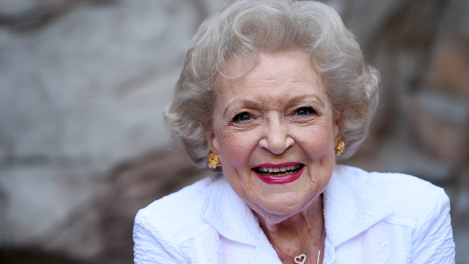 A photo of Betty White.