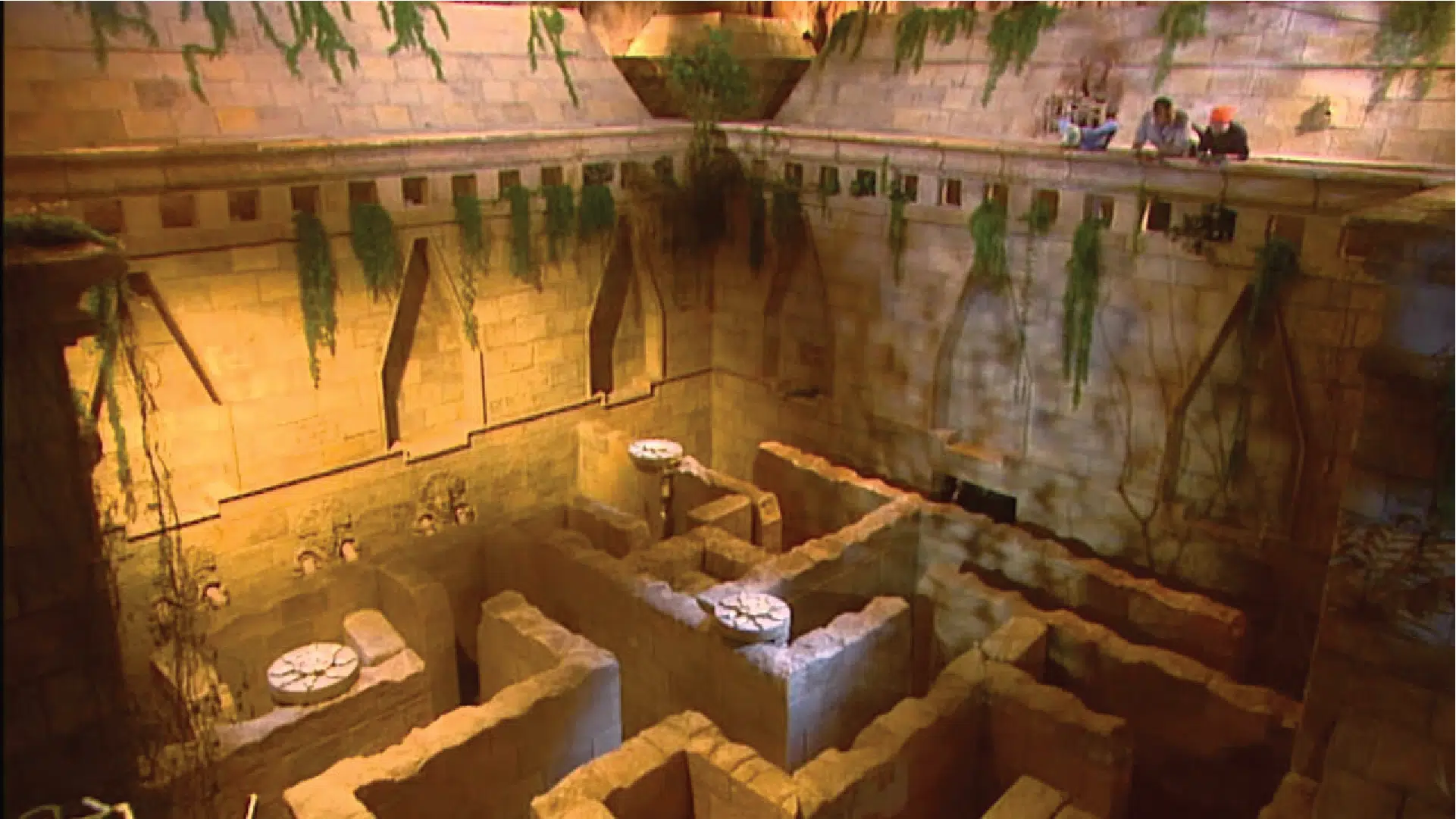A screen capture from the television show Jungle Run.