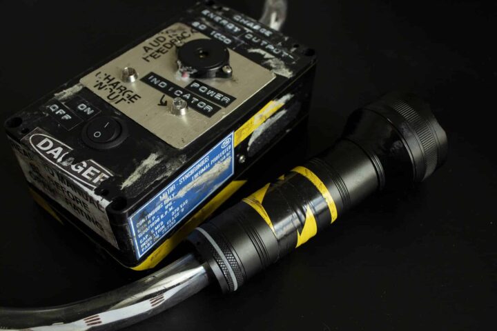 A photograph of the SD1000 device used in Fright Before Your Eyes.